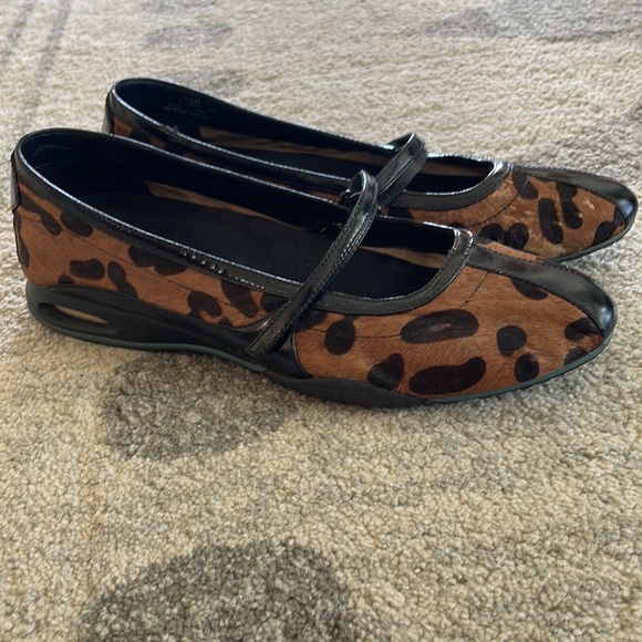 Cole Haan Shoes - 🍎SOLD Cole Haan Nike leopard print pony hair Mary Jane flats 10B Velcro Strap